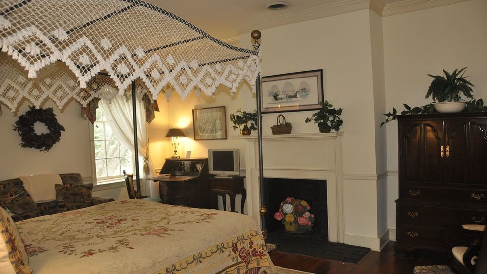 The Richard Johnston Inn & 1890 Caroline House Φρέντερικσμπεργκ Εξωτερικό φωτογραφία